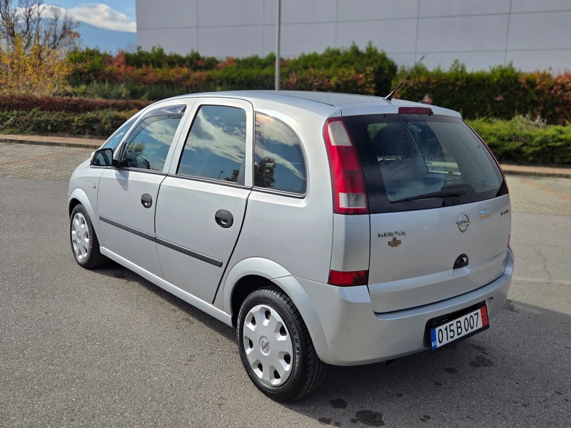 Opel Meriva 1.7CDTi 100к.с. ОТЛИЧНА, снимка 5 - Автомобили и джипове - 52281632