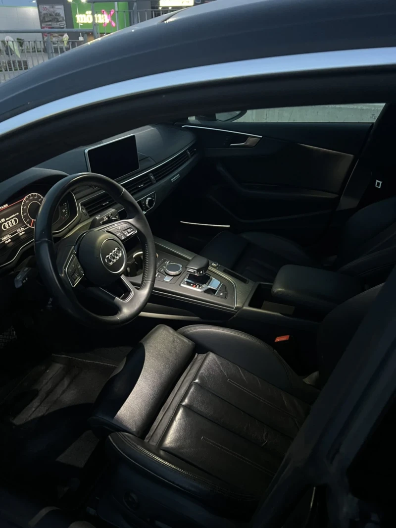 Audi A5 2.0TFSI, снимка 14 - Автомобили и джипове - 52387693