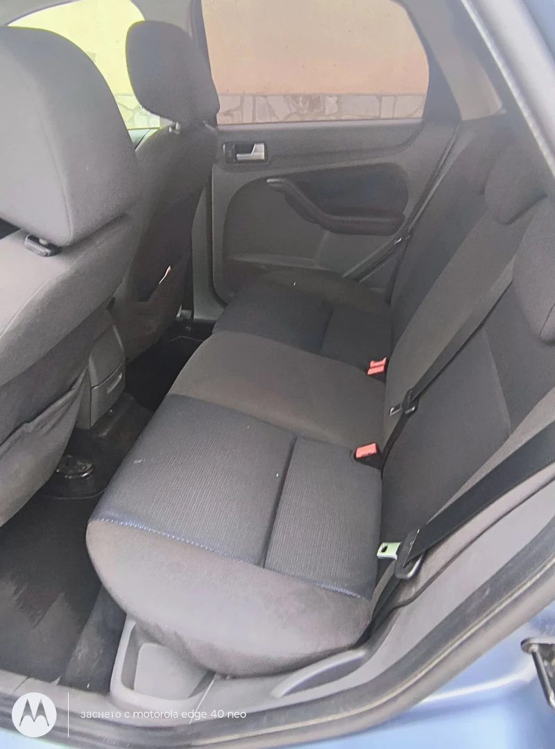 Ford Focus 1.6 бензин газ, снимка 9 - Автомобили и джипове - 52651967