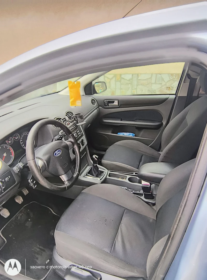 Ford Focus 1.6 бензин газ, снимка 13 - Автомобили и джипове - 52651967