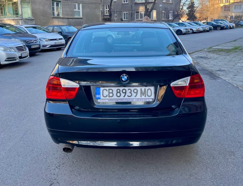 BMW 320, снимка 4 - Автомобили и джипове - 52929356