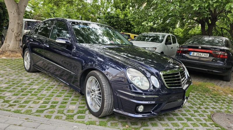 Mercedes-Benz E 270 2.7 CDI, снимка 5 - Автомобили и джипове - 53003997