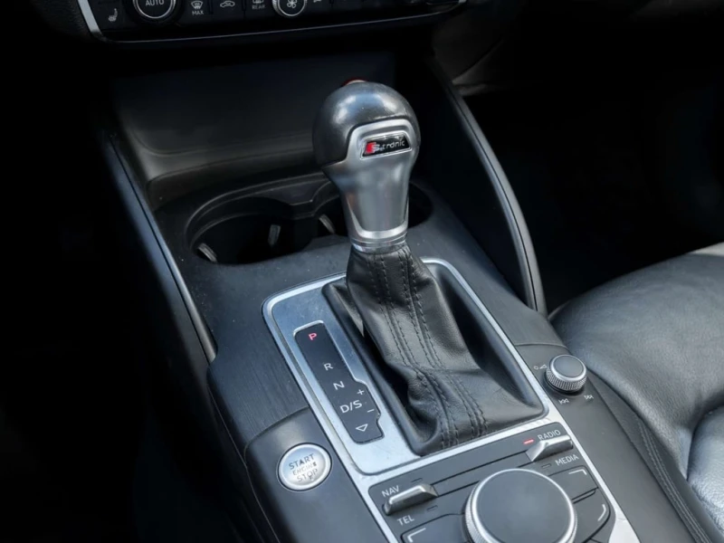 Audi A3 * quattro Premium, quattro Komfort (Canada) * CARF, снимка 14 - Автомобили и джипове - 53088276