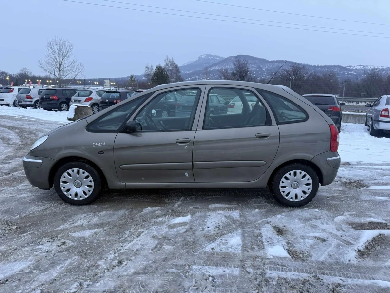 Citroen Xsara picasso 1.6i-109PS-КЛИМАТРОНИК, снимка 8 - Автомобили и джипове - 53104235