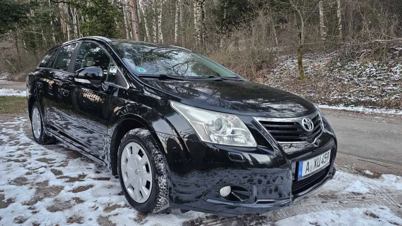 Toyota Avensis 1.8, снимка 8 - Автомобили и джипове - 53457604