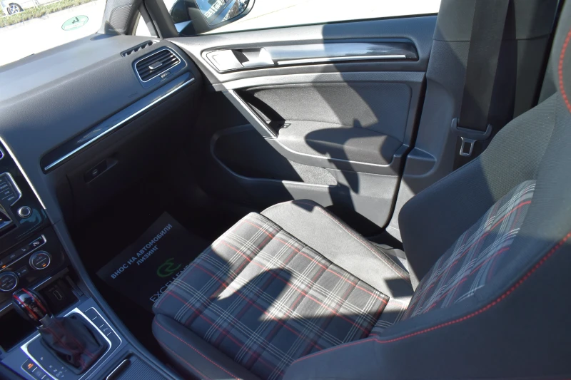 VW Golf GTI* 115000KM!!!!* AUTOMAT* , снимка 16 - Автомобили и джипове - 53477288