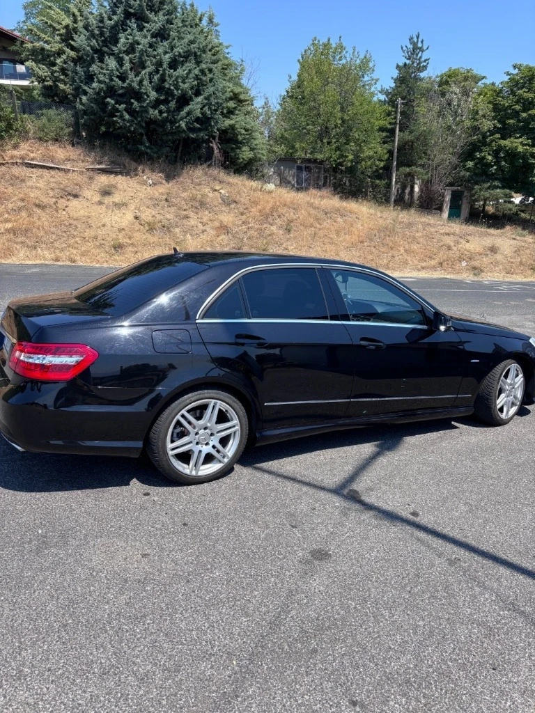 Mercedes-Benz E 350  - изображение 4
