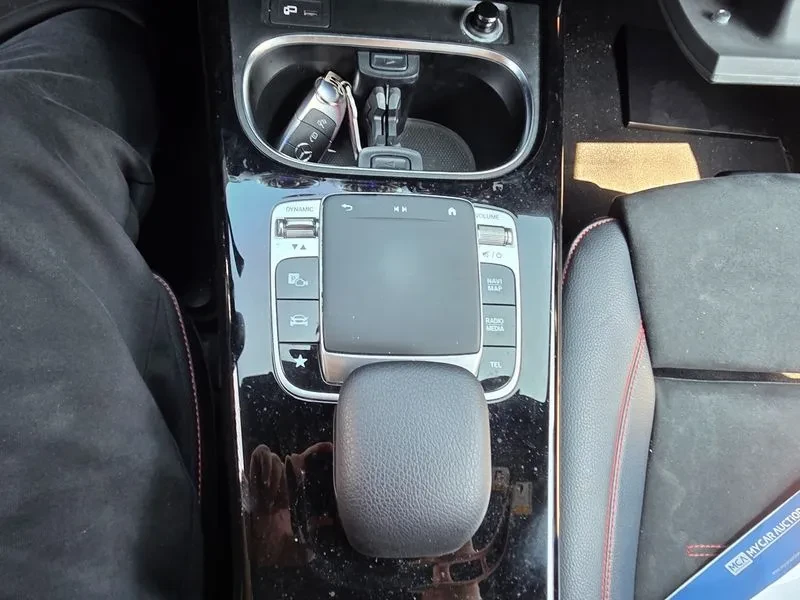 Mercedes-Benz 220 Sedan    | Mobile.bg � ����������� 10