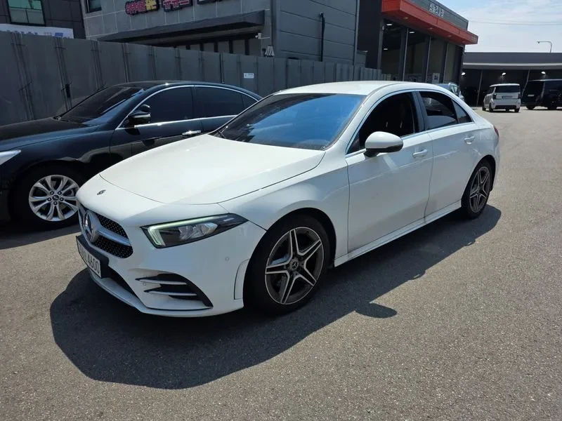 Mercedes-Benz 220 Sedan    | Mobile.bg � ����������� 2