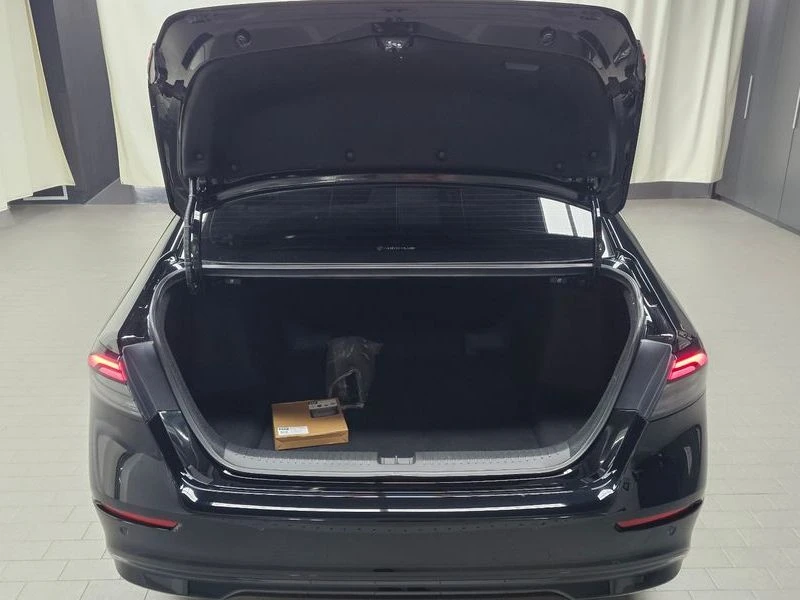Honda Accord 1.5 Automatic, снимка 15 - Автомобили и джипове - 55905896