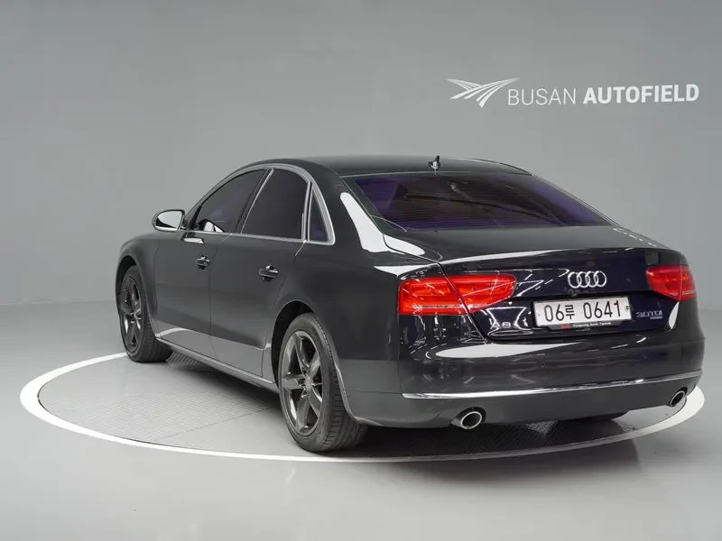 Audi A8 3.0 TDI Quattro - САМО 30% АВАНС, снимка 11 - Автомобили и джипове - 55947871