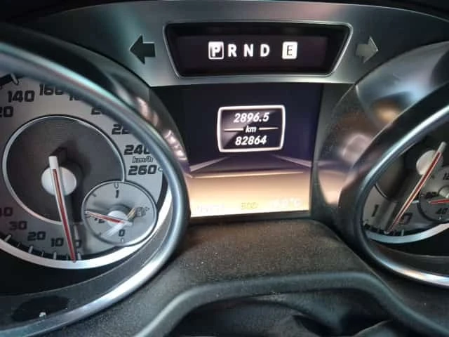 Mercedes-Benz SL 550 / Carfax / Автокредит , снимка 4 - Автомобили и джипове - 56207840