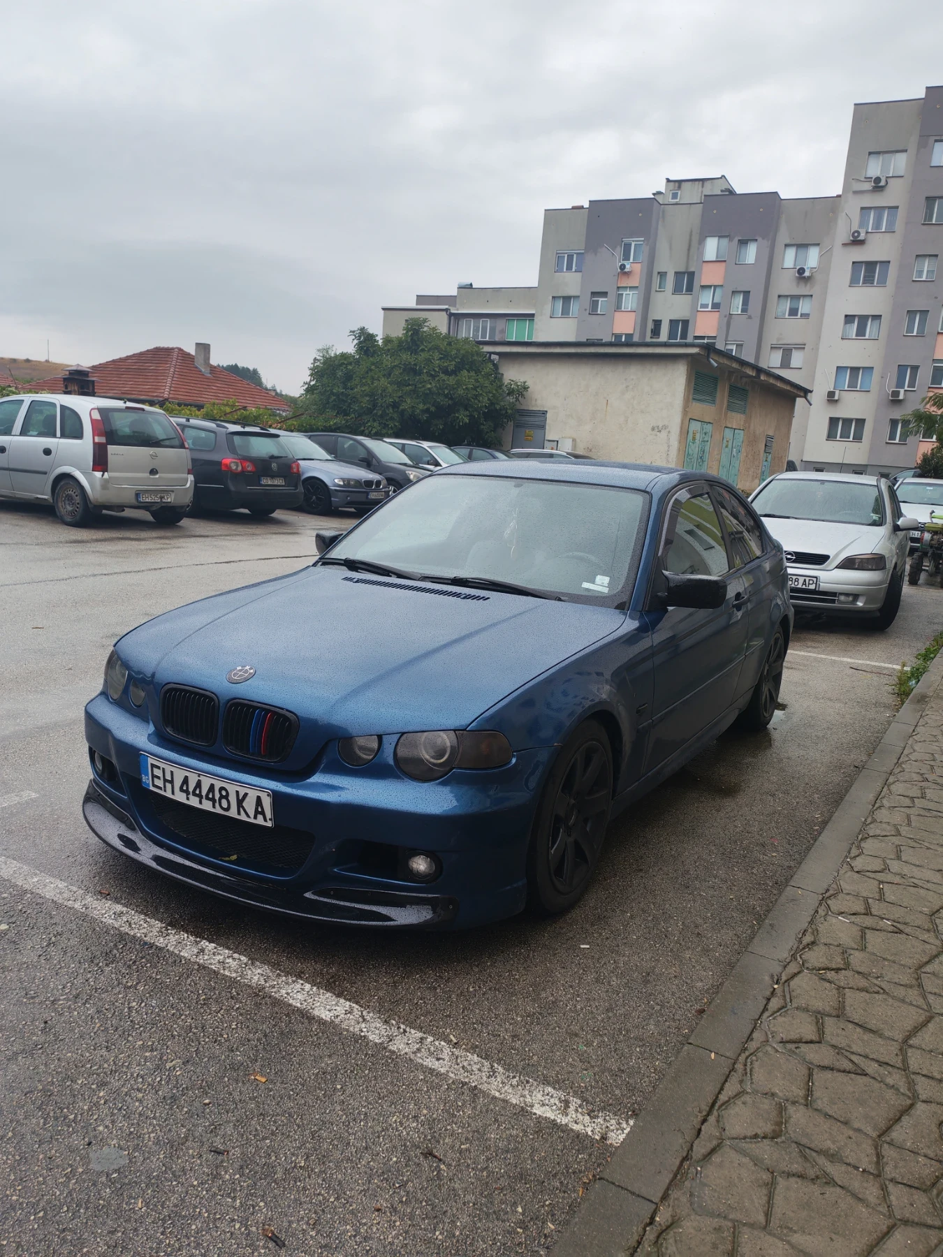 BMW 330, снимка 1