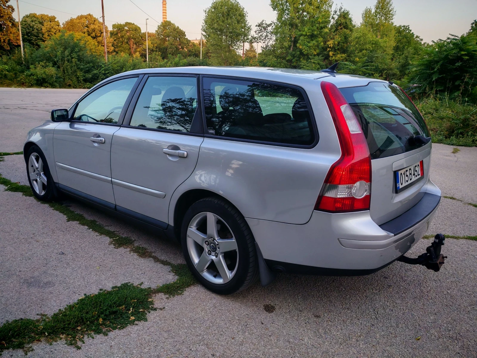 Volvo V50 2.4i GAZ AVTOMATIK - изображение 4