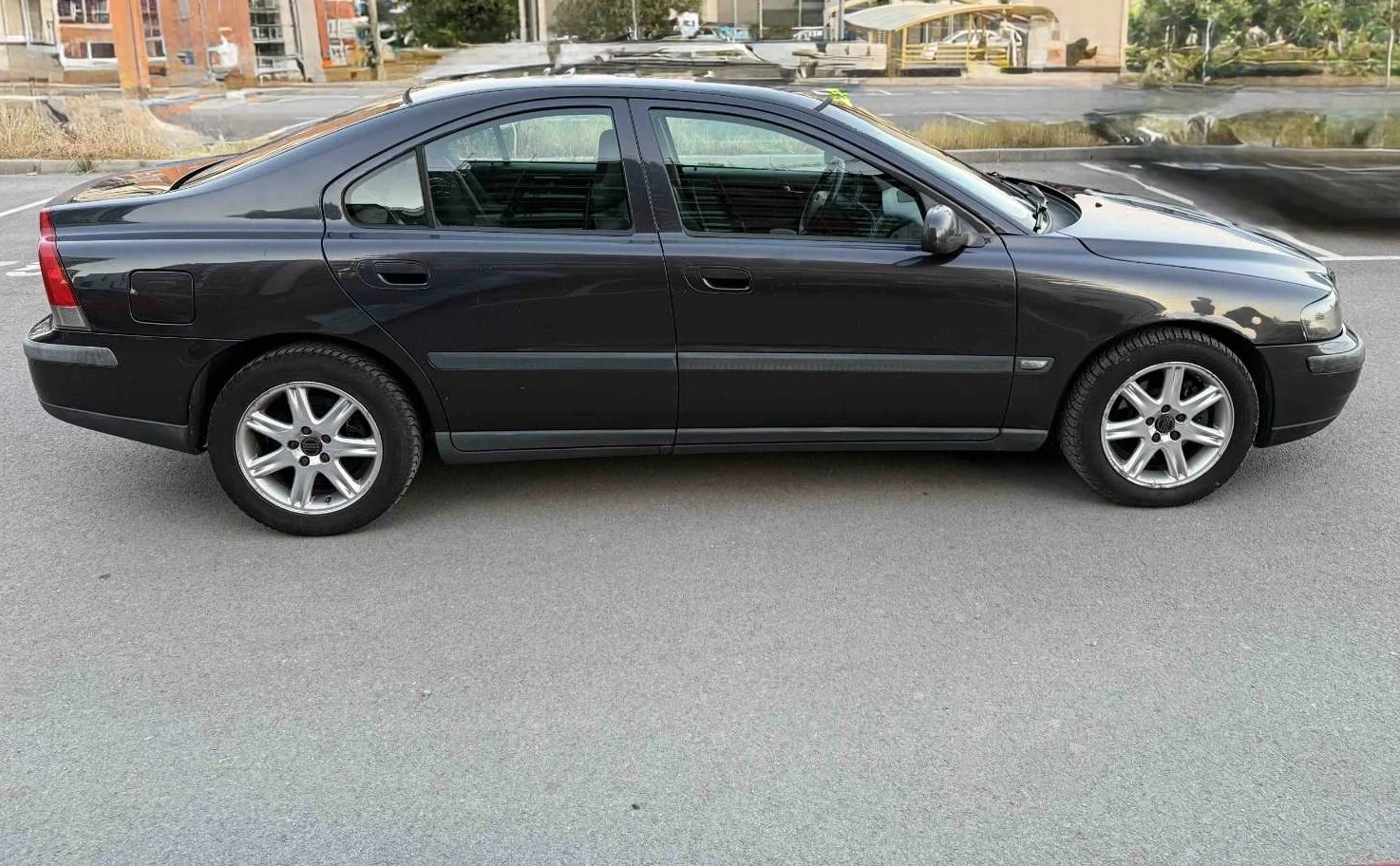 Volvo S60 D5 - изображение 9