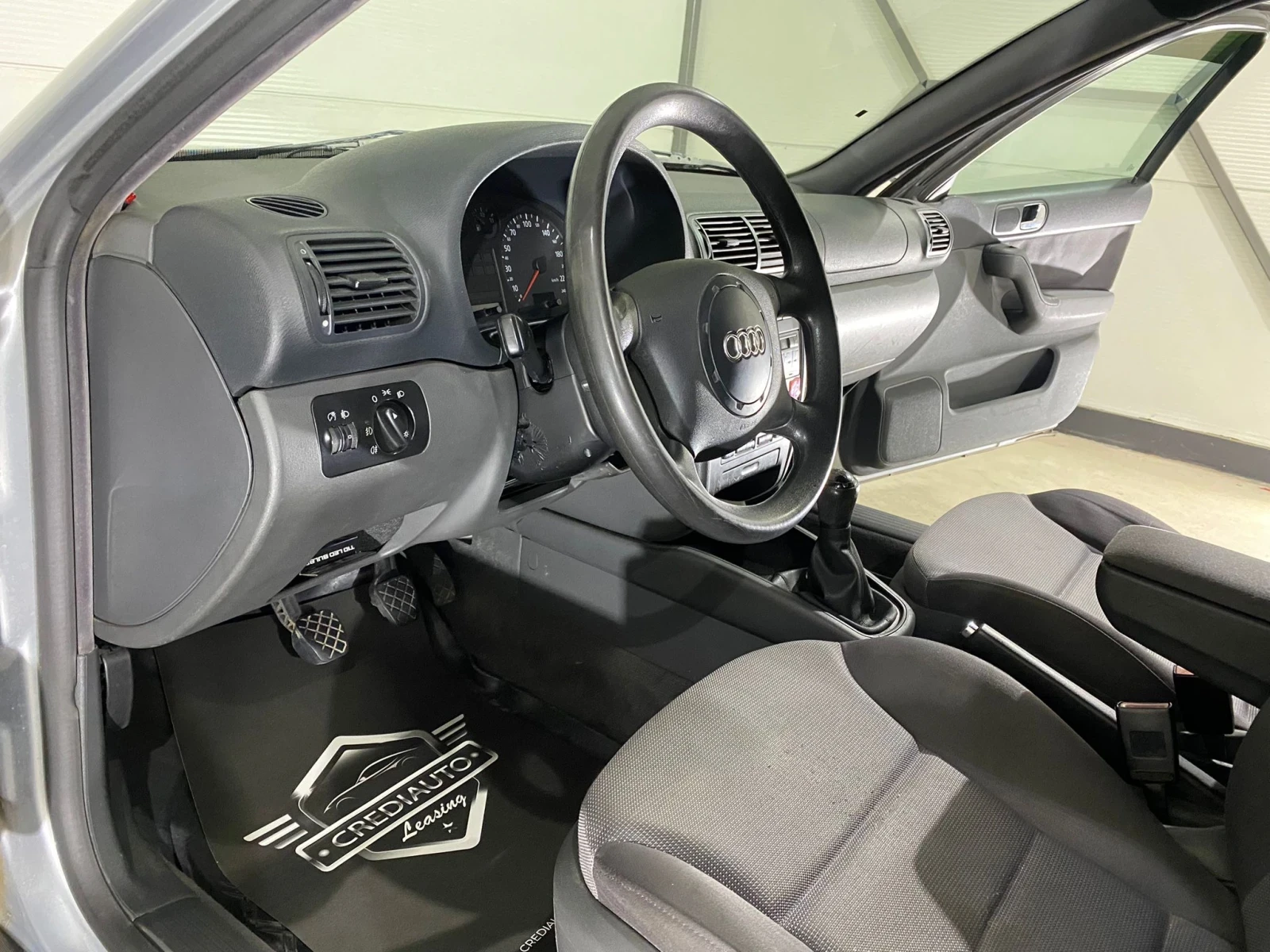 Audi A3 Sportback 1.9TDI 90hp - изображение 7