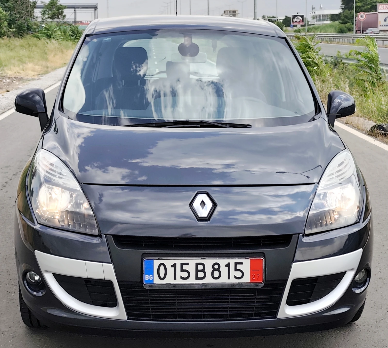 Renault Scenic 1.5dci Х-MOD - изображение 2