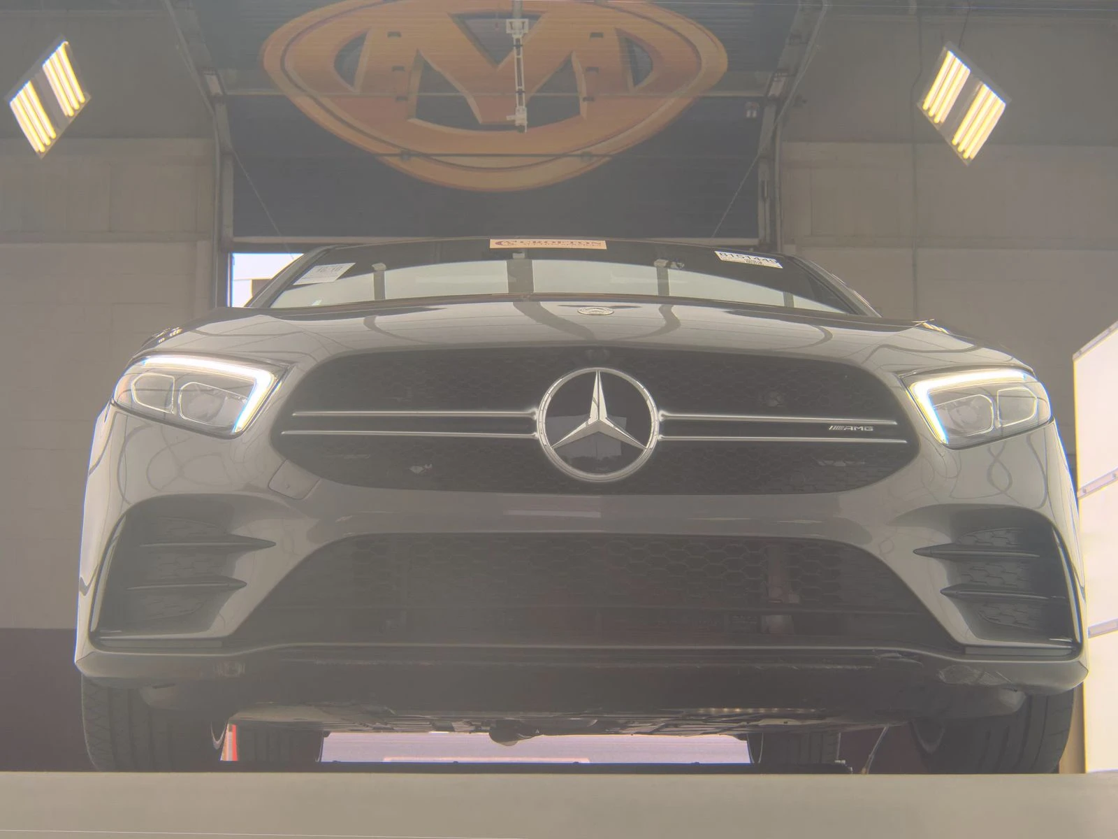 Mercedes-Benz A 35 AMG 4MATIC/1 СОБСТВЕНИК/ПАНО - изображение 3