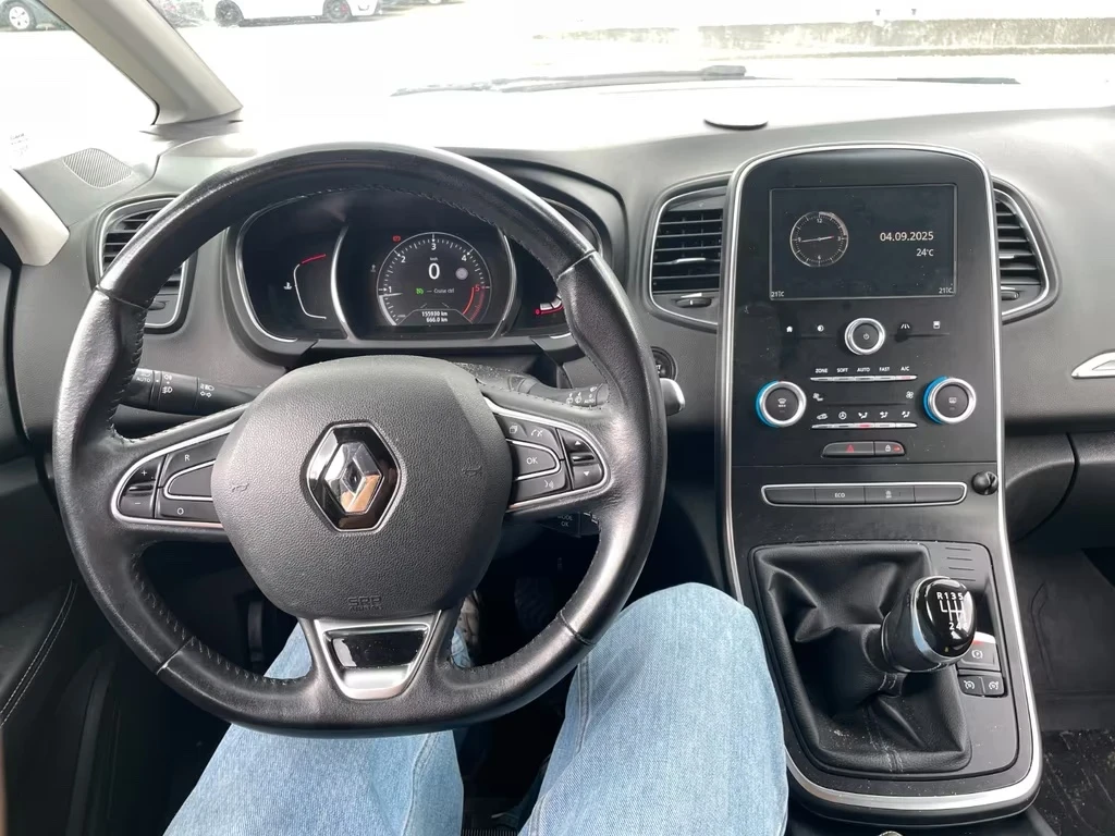 Renault Scenic Experience 1.5 D - изображение 10