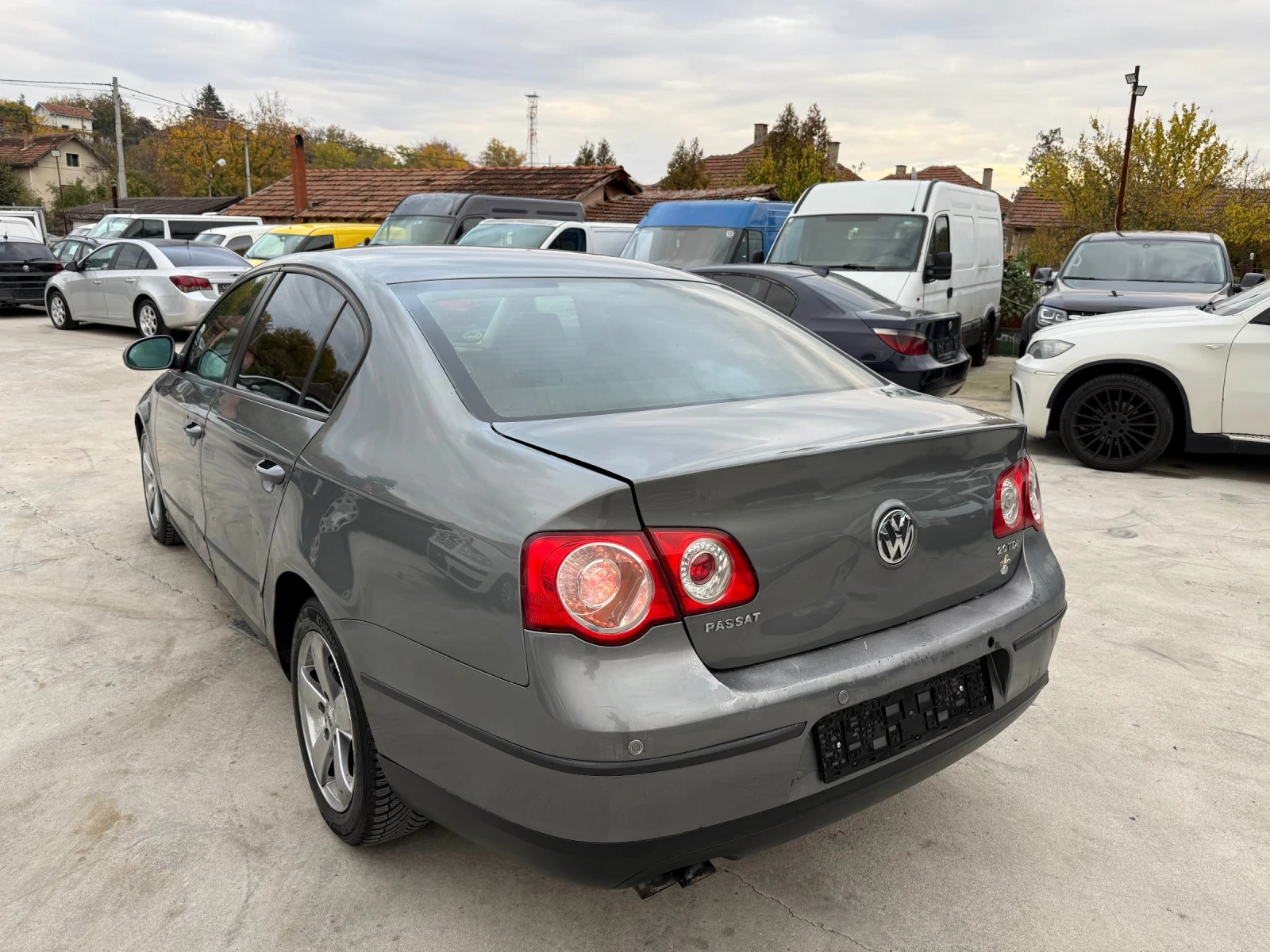 VW Passat 2.0TDI 140К.С. - изображение 7