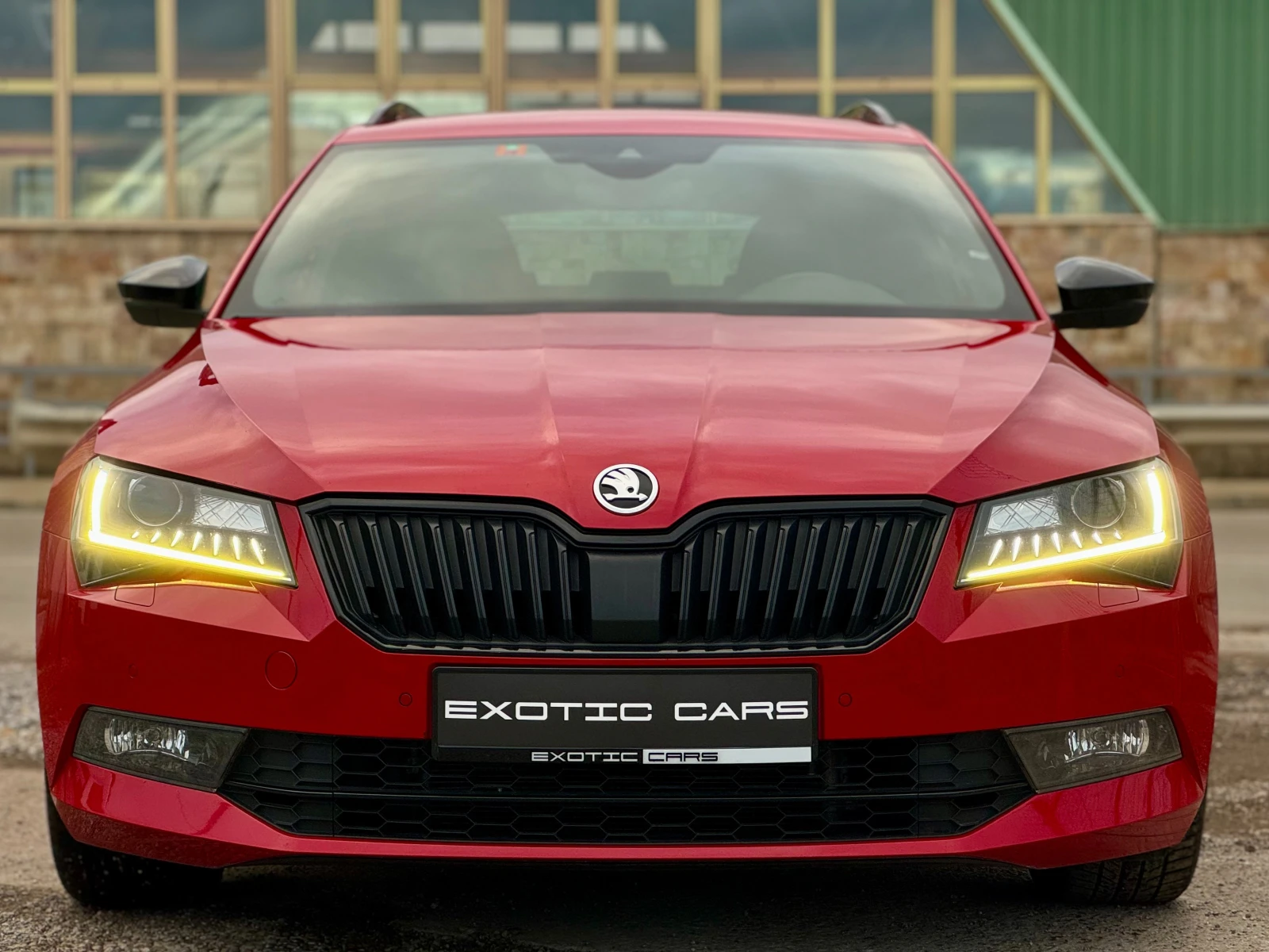 Skoda Superb 2.0TDI 4x4 SportLine ! SWISS ! | Mobile.bg   2