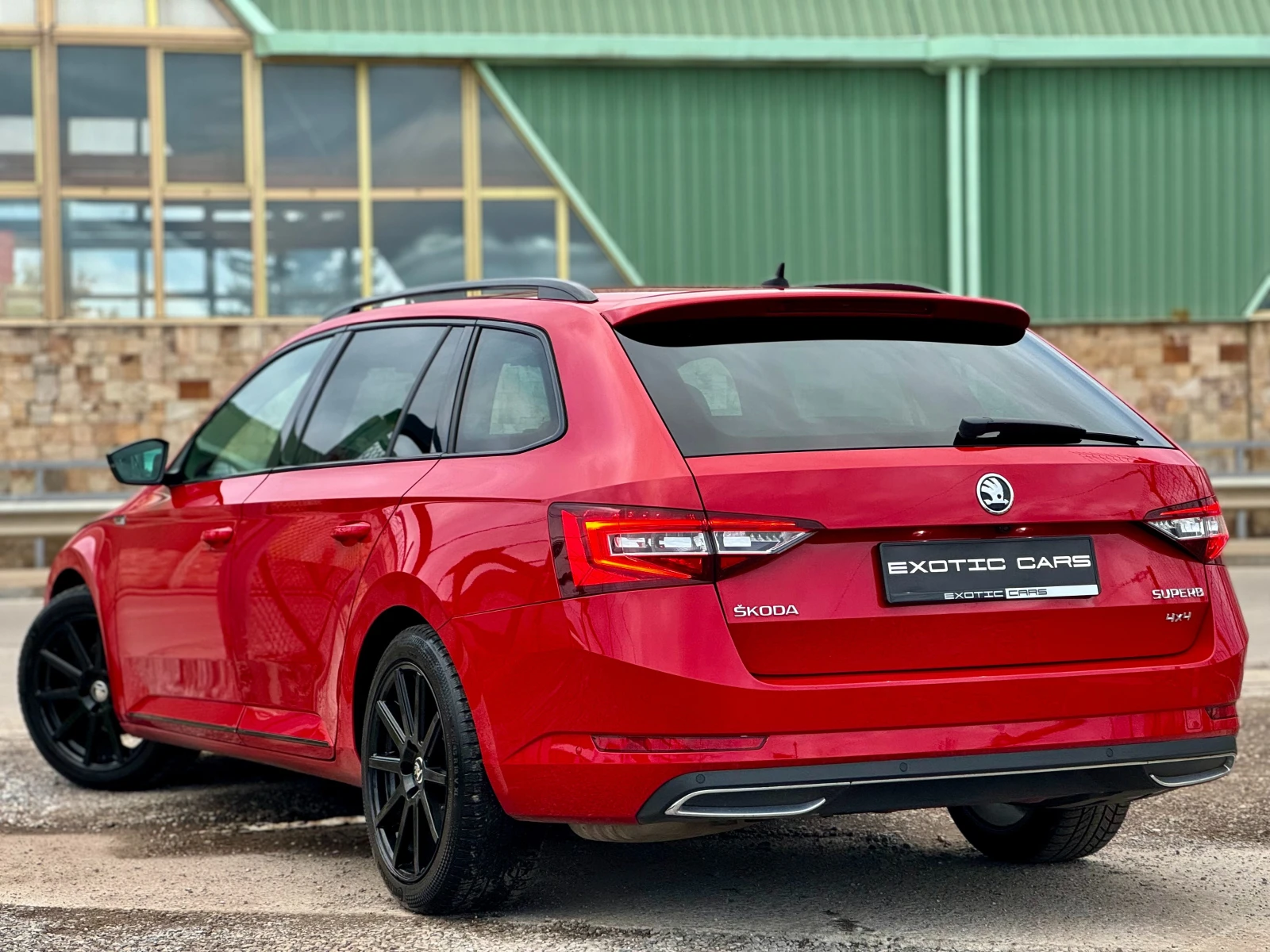 Skoda Superb 2.0TDI 4x4 SportLine ! SWISS ! | Mobile.bg   6
