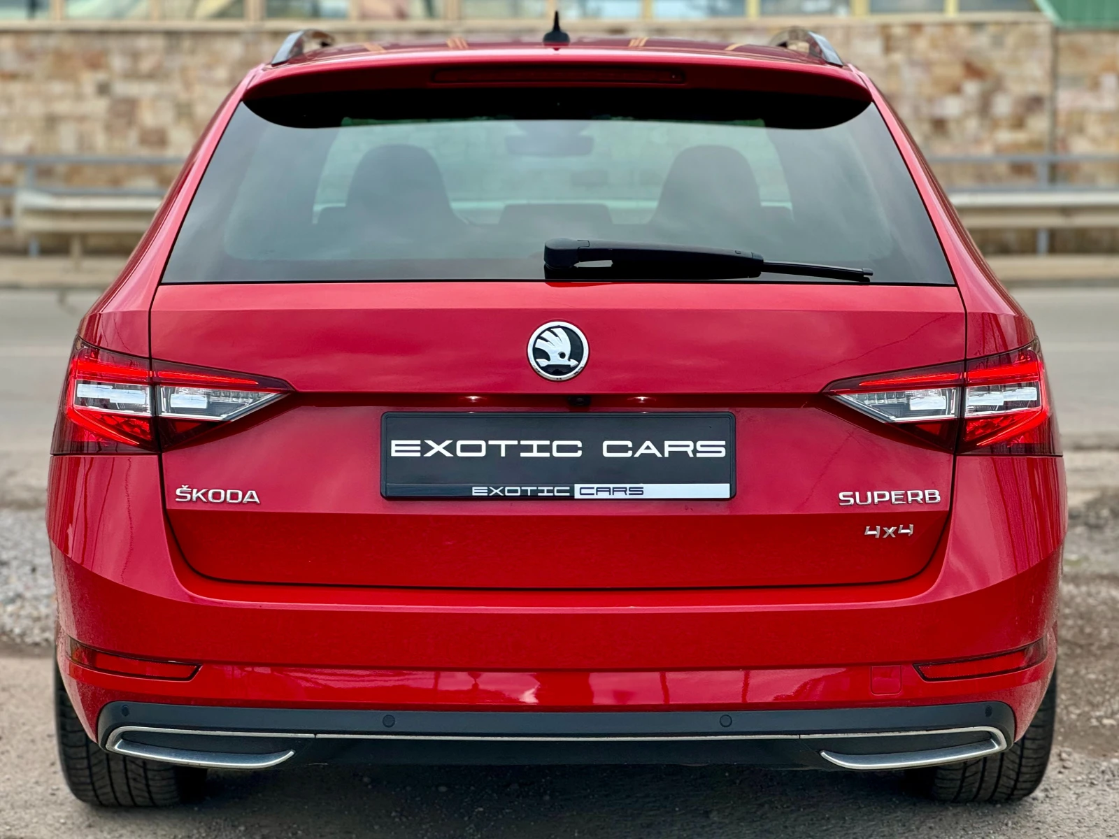 Skoda Superb 2.0TDI 4x4 SportLine ! SWISS ! | Mobile.bg   5