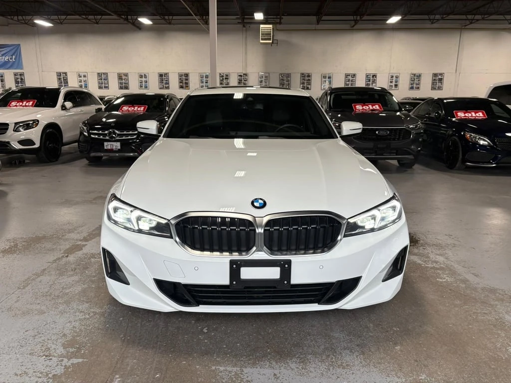 BMW 330 * 330i xDrive * CARFAX *    | Mobile.bg   6