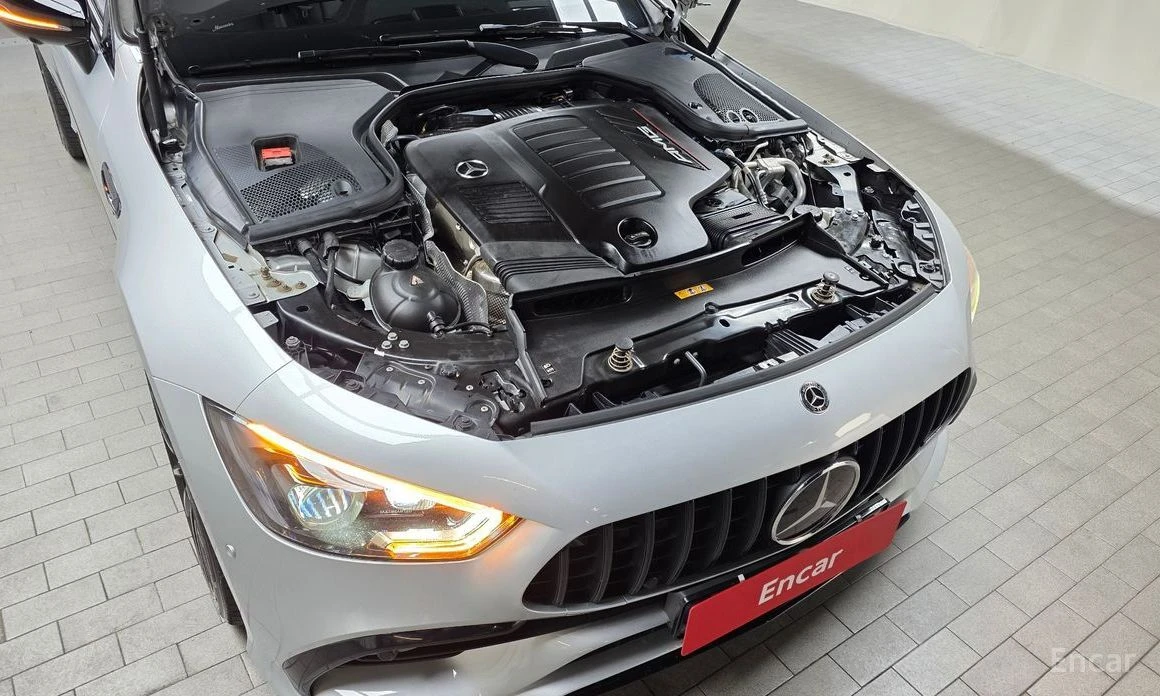 Mercedes-Benz GT  - изображение 6