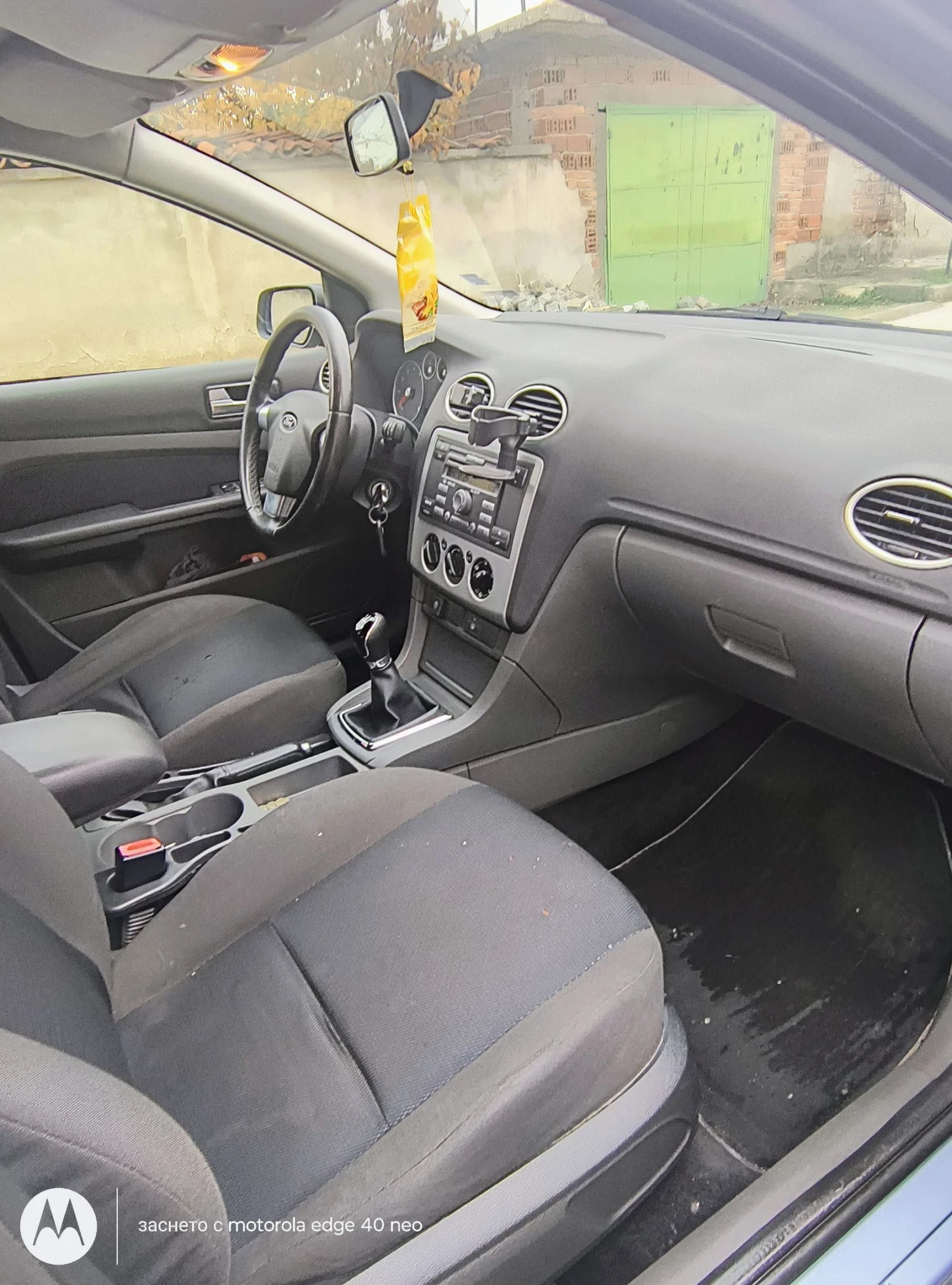 Ford Focus 1.6   | Mobile.bg   11