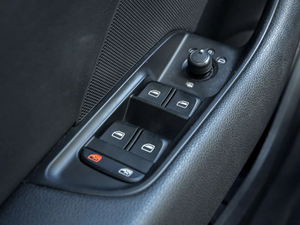 Audi A3 * quattro Premium, quattro Komfort (Canada) * CARF | Mobile.bg � ����������� 12