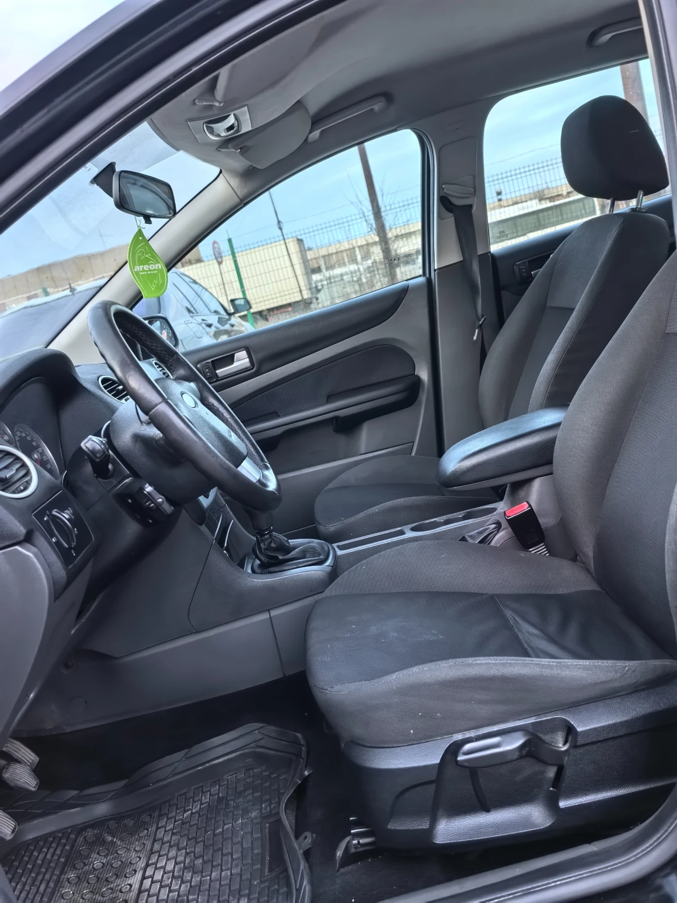 Ford Focus 1.6 TDCI  - изображение 7