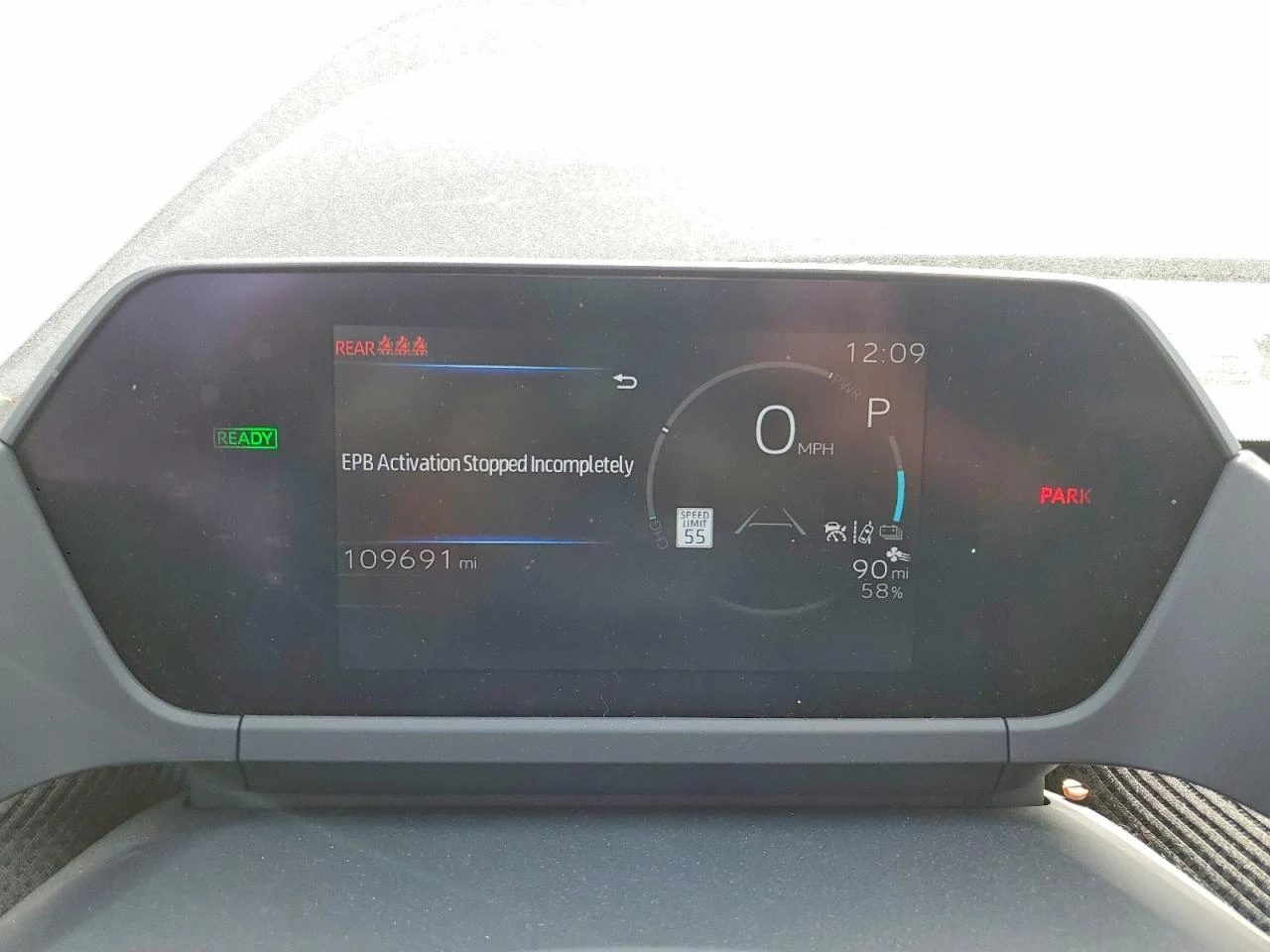 Toyota bZ4X Limited, снимка 9 - Автомобили и джипове - 53935389