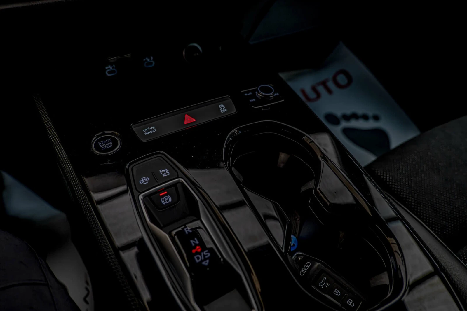 Audi A5 2.0TDI/Mild-Hybrid/Ambient/Virtual/Подгрев/Камера, снимка 11 - Автомобили и джипове - 54000735