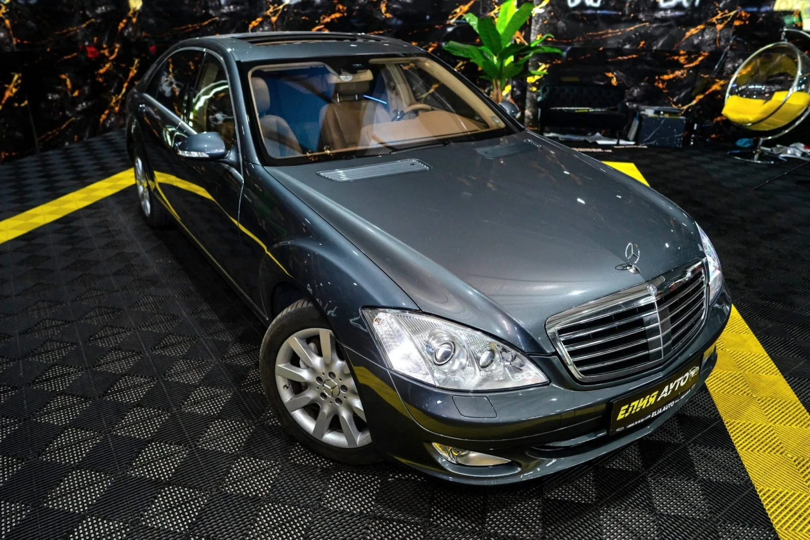 Mercedes-Benz S 500 LONG FACELIFT LED ПАНО H&K 3XTV ЛИЗИНГ 100%, снимка 2 - Автомобили и джипове - 54723539
