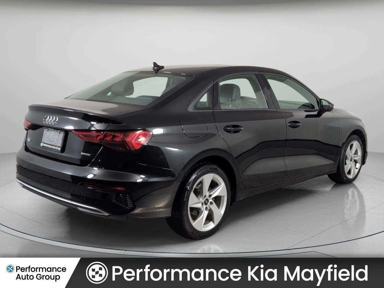 Audi A3 * CARFAX * ЦЕНА ДО БГ, снимка 5 - Автомобили и джипове - 54781631