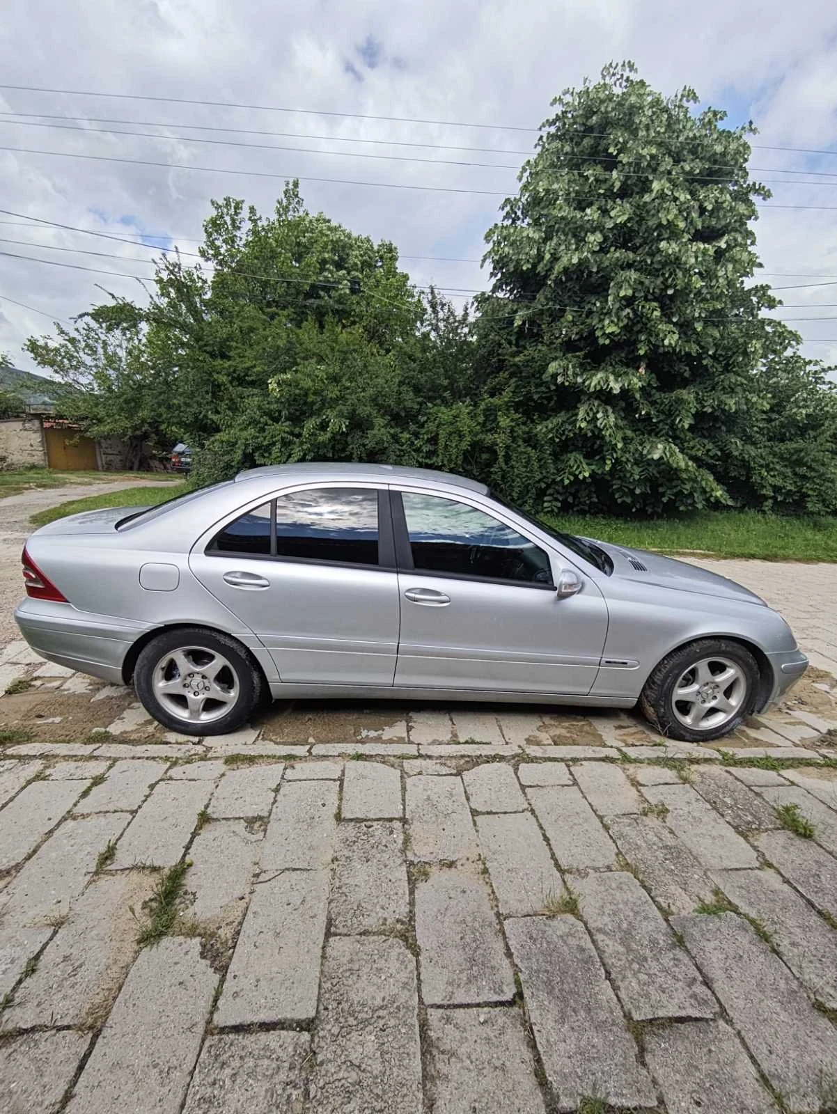 Mercedes-Benz C 220 CDI, снимка 4 - Автомобили и джипове - 54909380