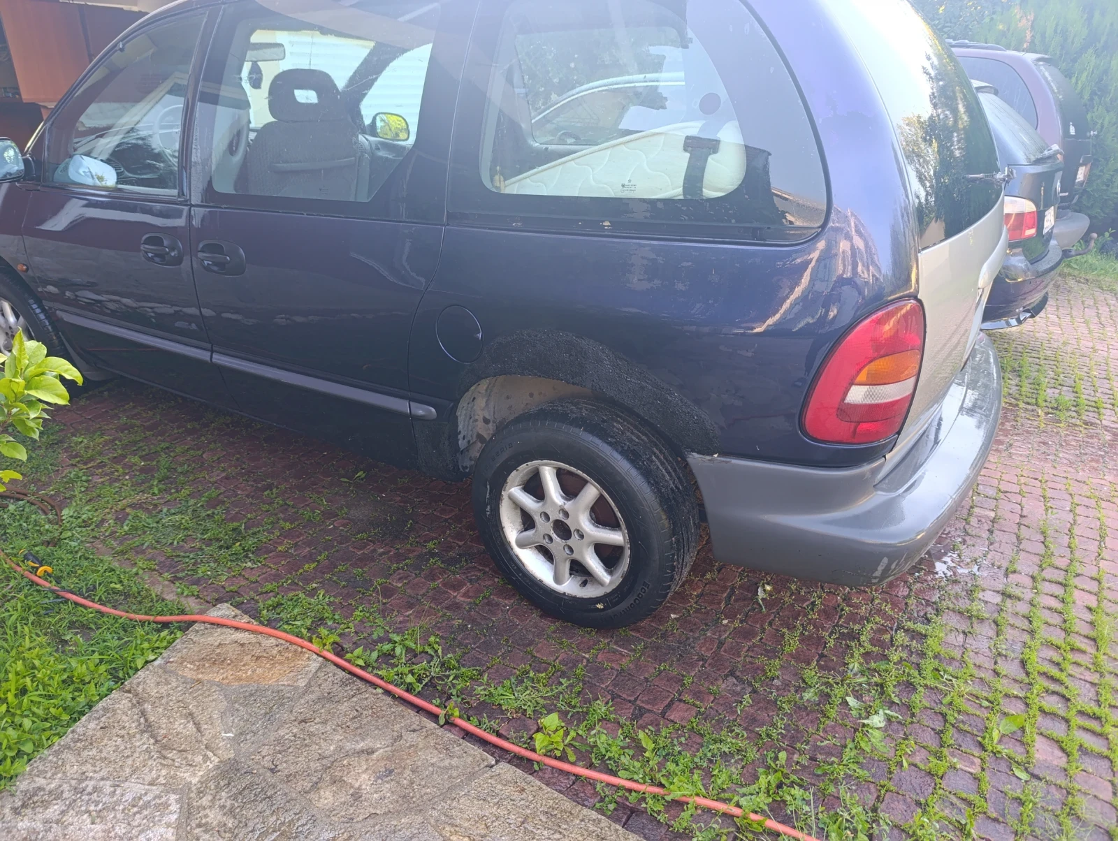 Chrysler Voyager 2.4  газ/бензин , снимка 3 - Автомобили и джипове - 54946609