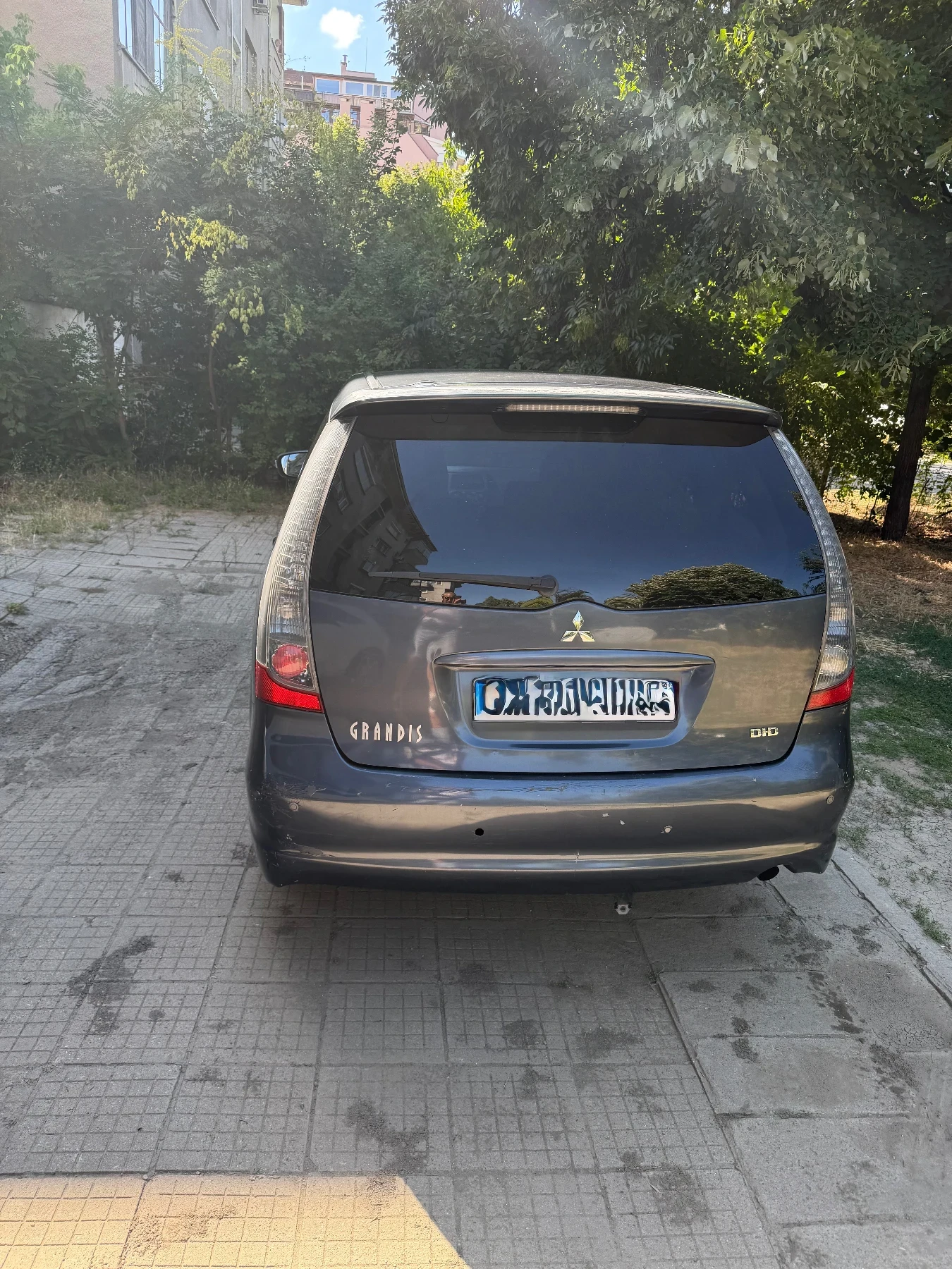 Mitsubishi Grandis, снимка 4 - Автомобили и джипове - 55234847