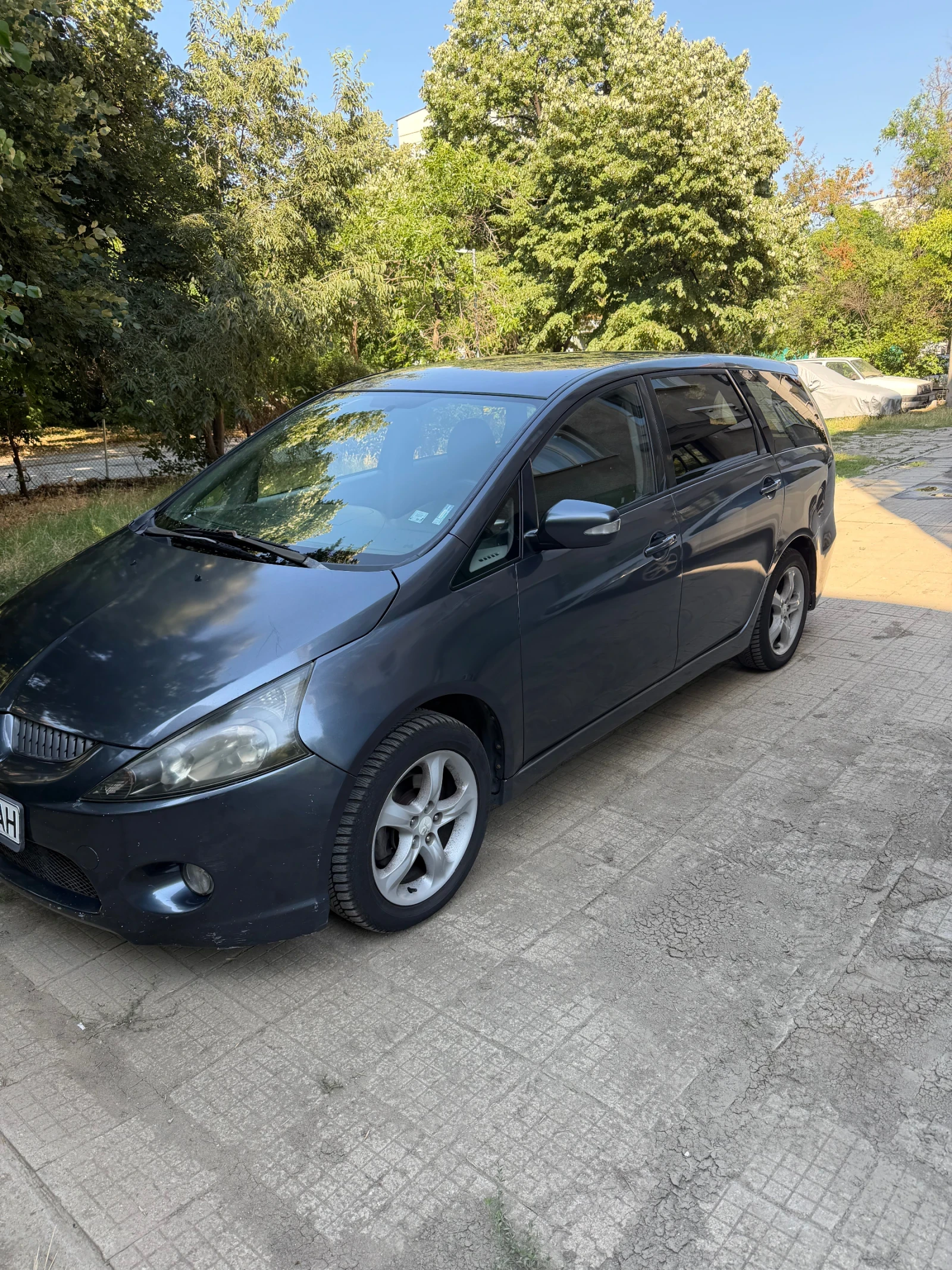 Mitsubishi Grandis, снимка 2 - Автомобили и джипове - 55234847