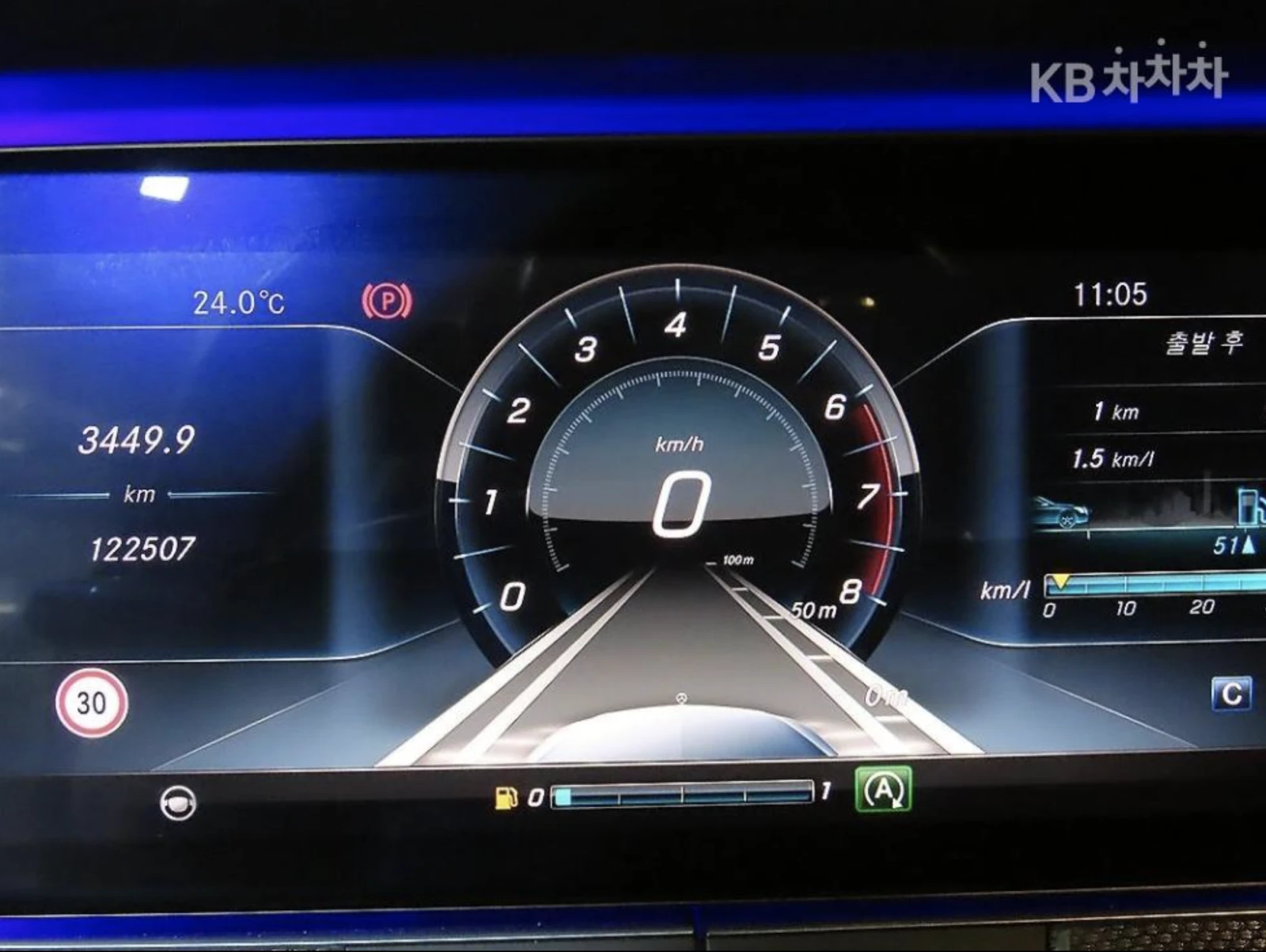 Mercedes-Benz E 400 E 53 AMG ����� / BURMESTER / 360 ������ / HUD | Mobile.bg � ����������� 10