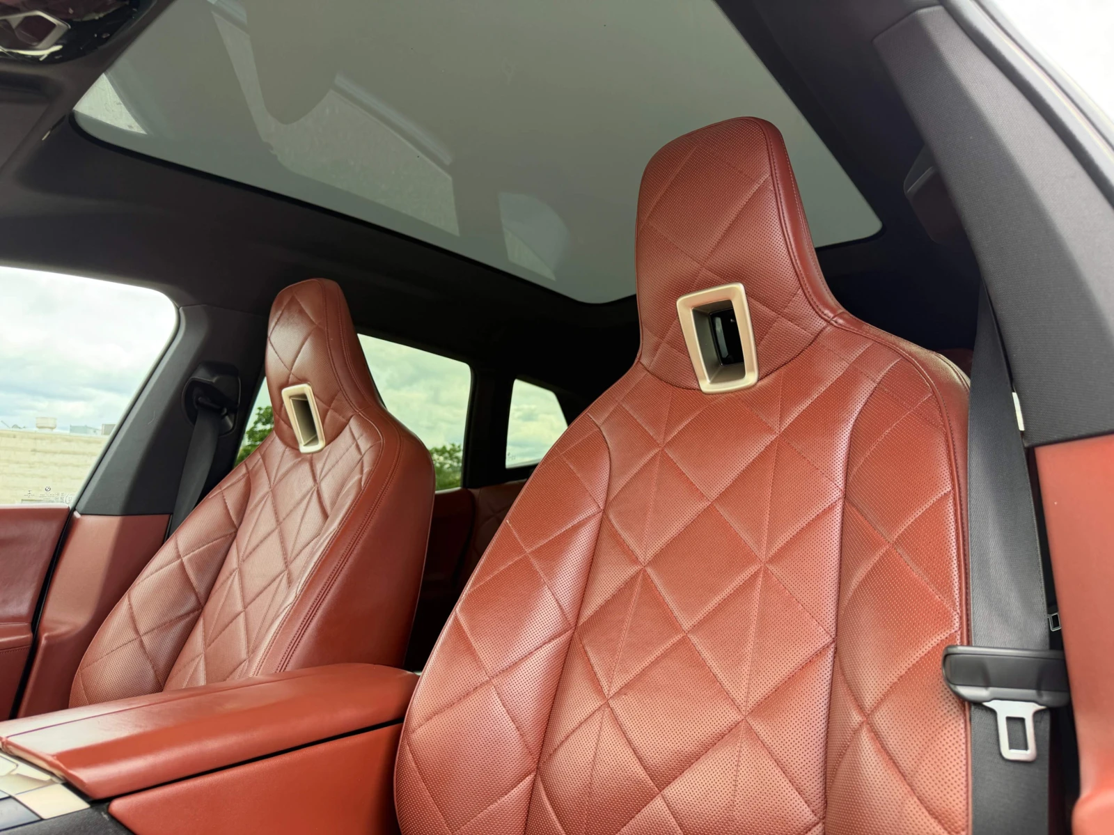 BMW iX M-pkg* Harman/Kardon* Soft-Close* �����* Head-Up*  | Mobile.bg � ����������� 7
