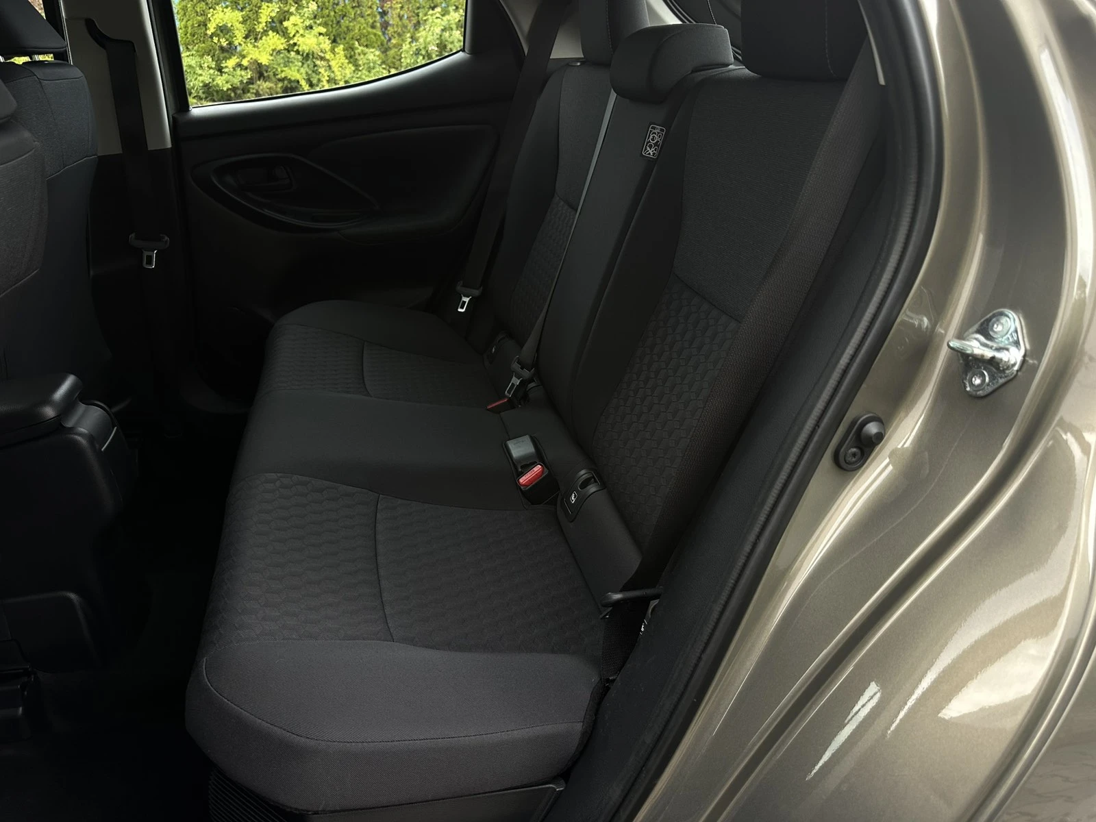 Toyota Yaris MAZDA 2 | Mobile.bg � ����������� 11