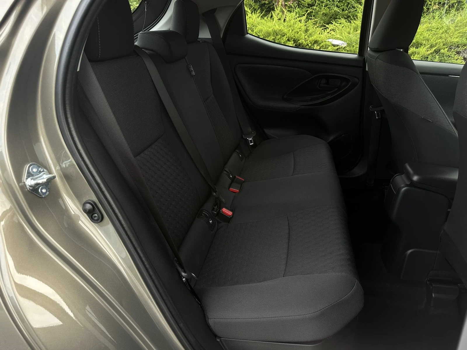Toyota Yaris MAZDA 2 | Mobile.bg � ����������� 12