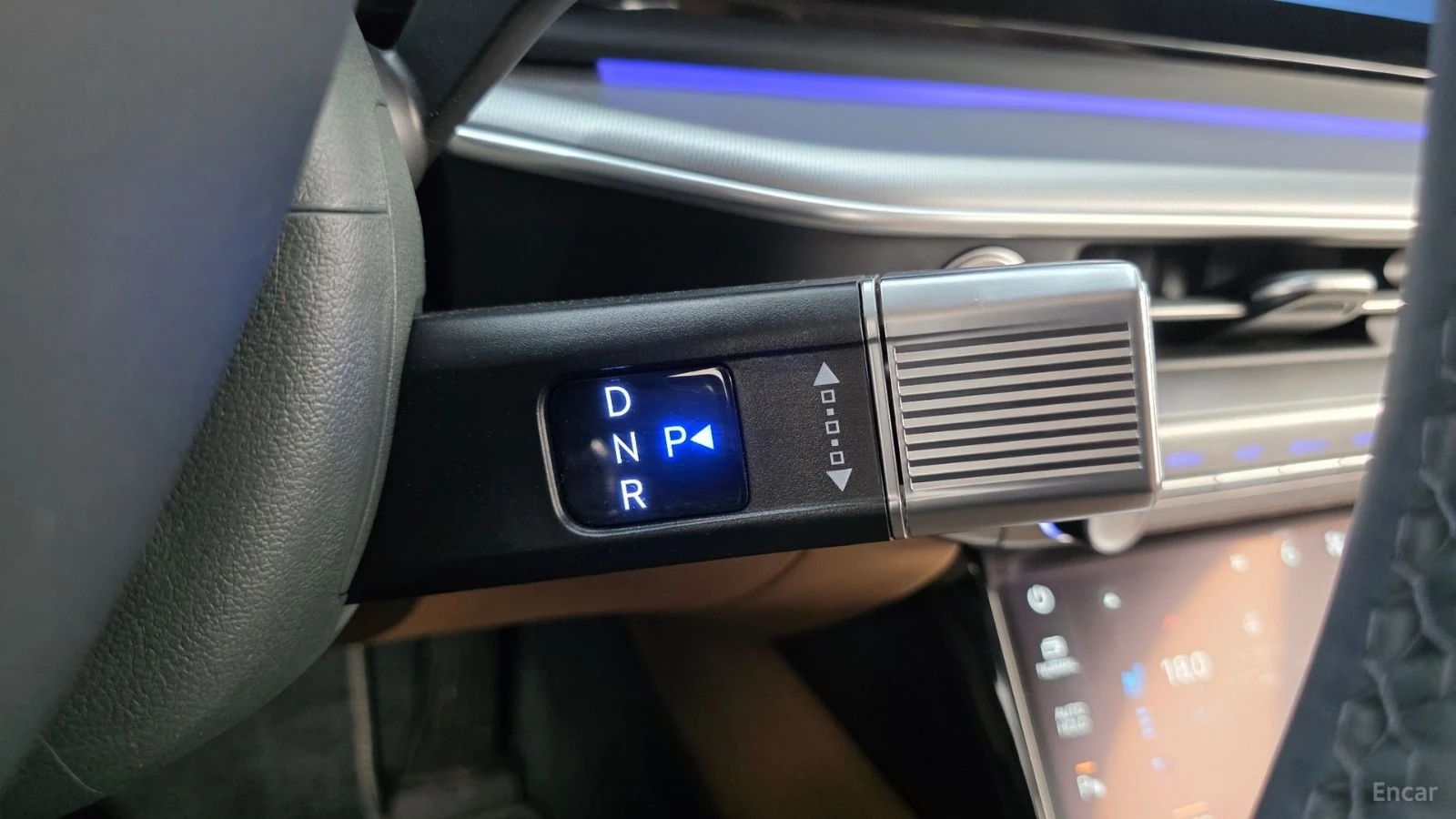 Hyundai Grandeur EXCLUSIVE* МАСАЖИ* 360* HUD, снимка 7 - Автомобили и джипове - 55423008