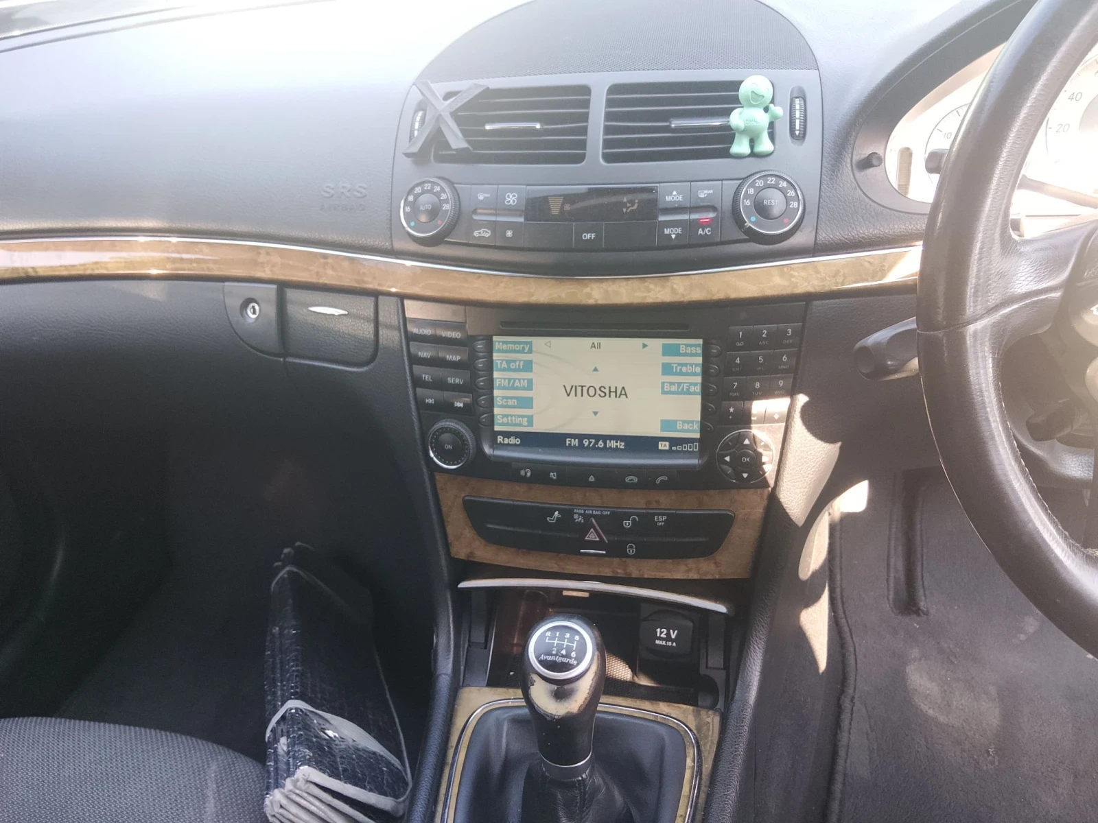 Mercedes-Benz E 220 2.2 cdi, снимка 6 - Автомобили и джипове - 55577885