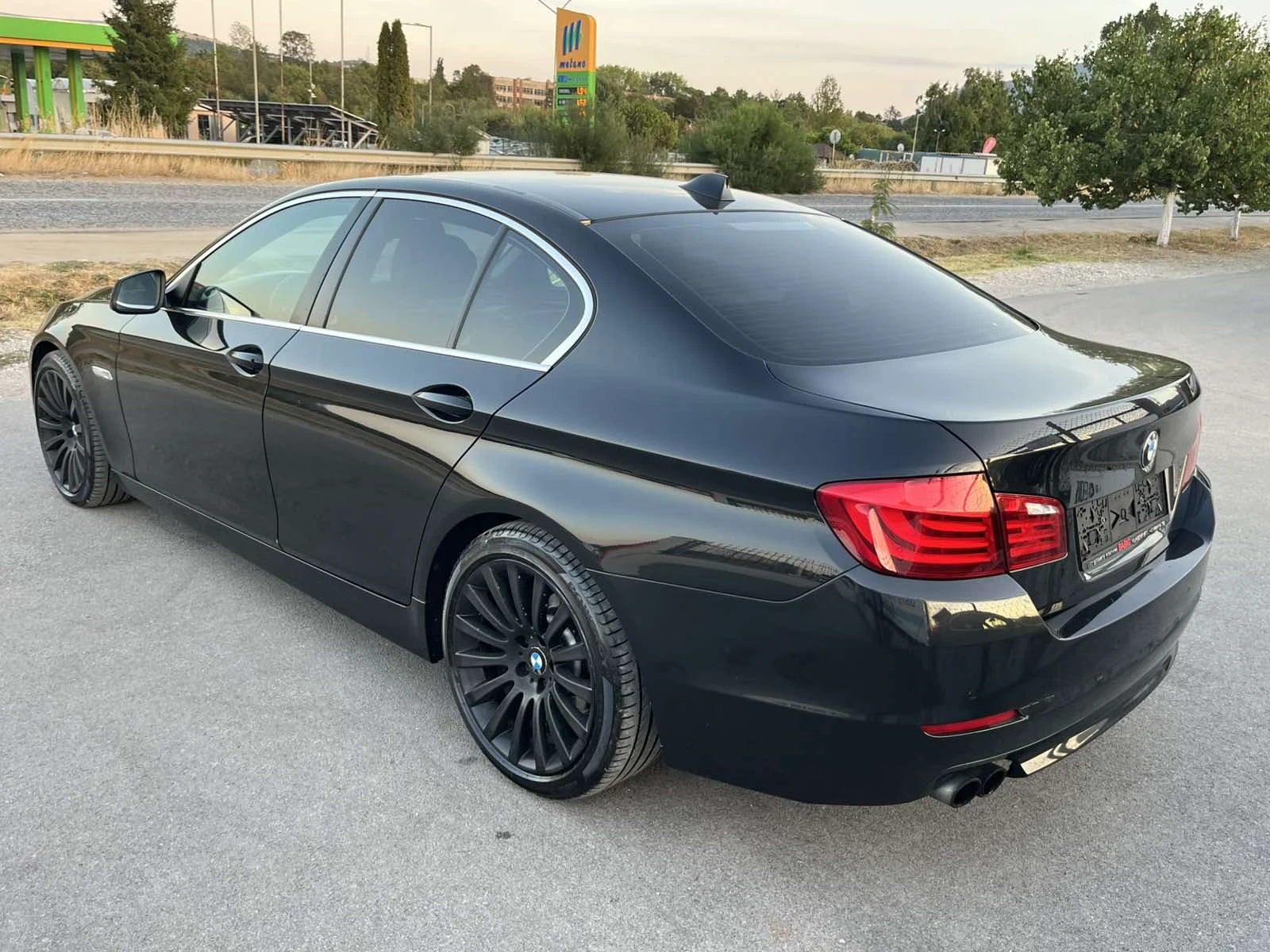 BMW 523 3.0i 204кс 6 СКОРОСТИ КОЖА NAVI КСЕНОН, снимка 5 - Автомобили и джипове - 56154721