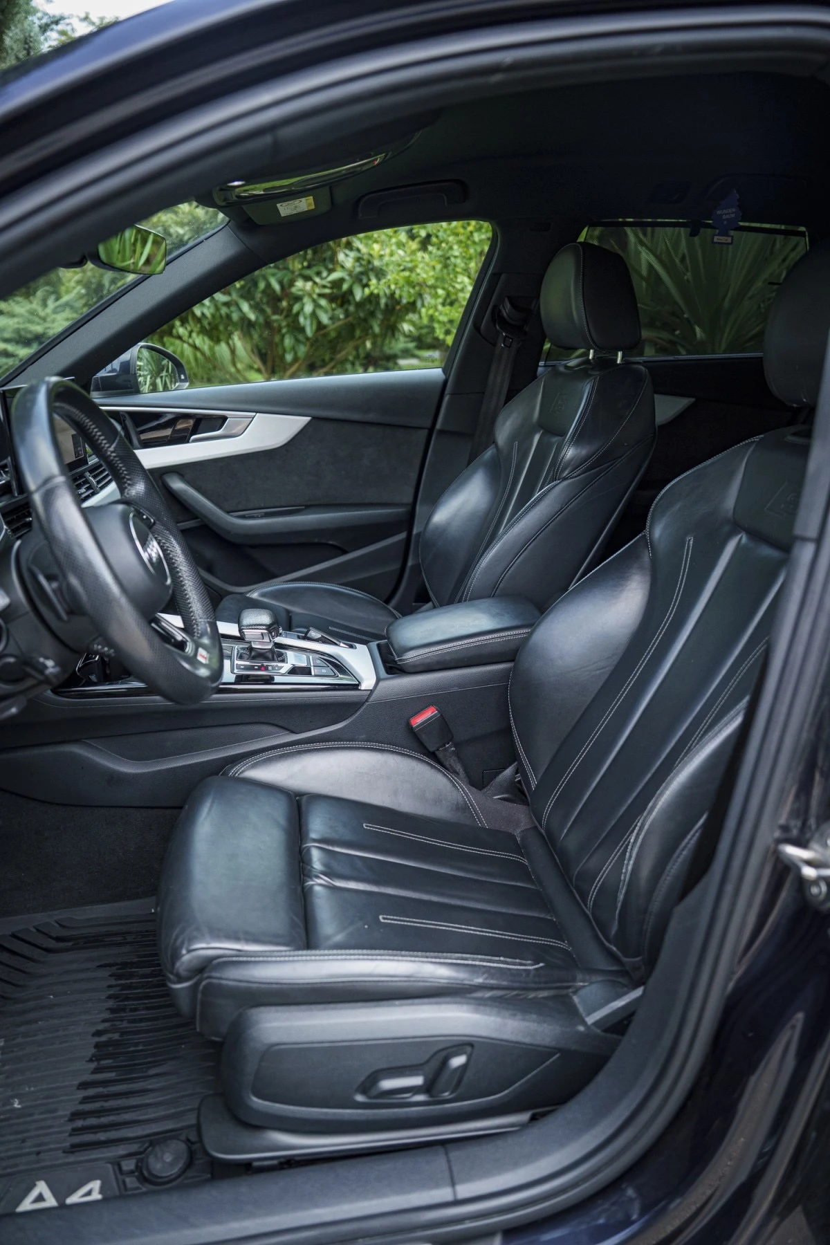 Audi A4, снимка 12 - Автомобили и джипове - 56161724