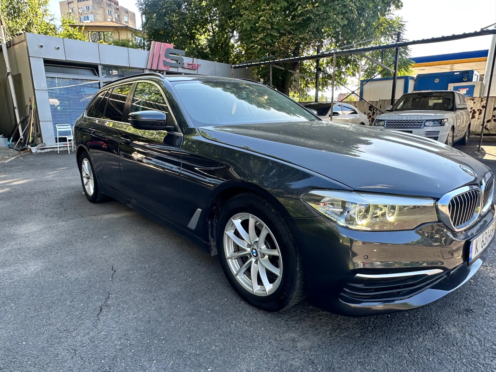 BMW 520 xdrive, снимка 8 - Автомобили и джипове - 56177359