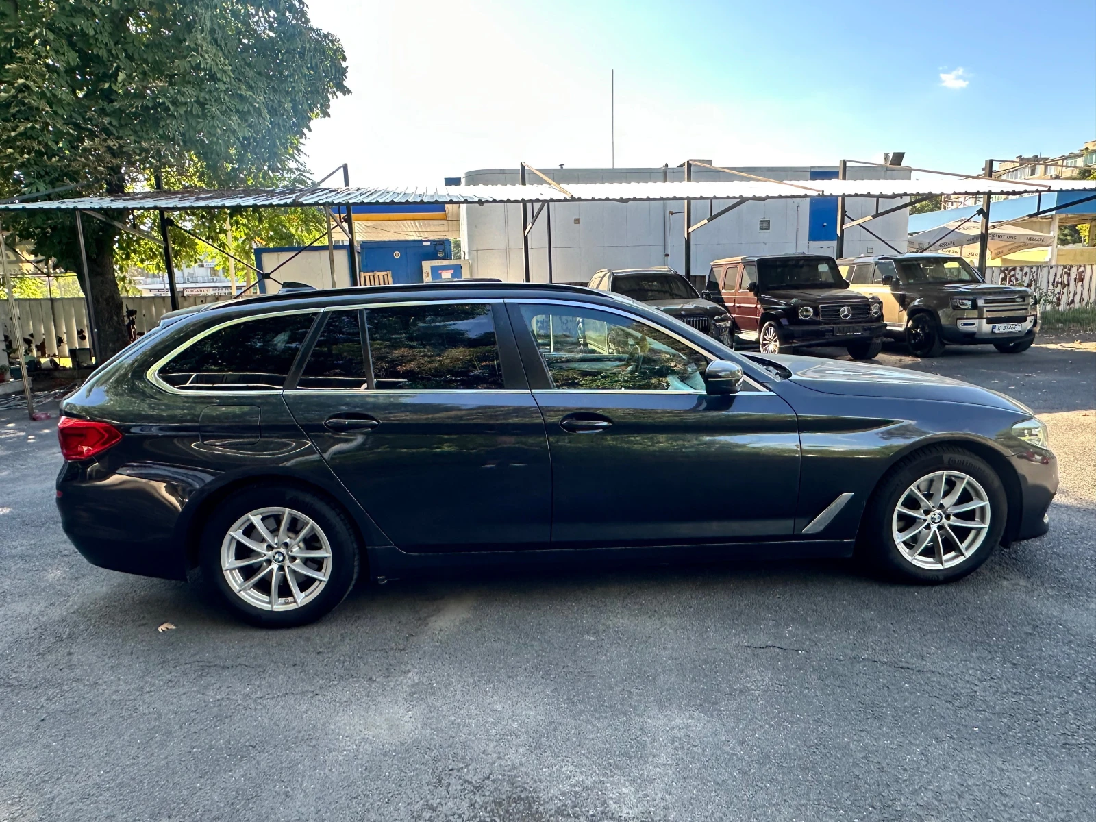 BMW 520 xdrive, снимка 7 - Автомобили и джипове - 56177359
